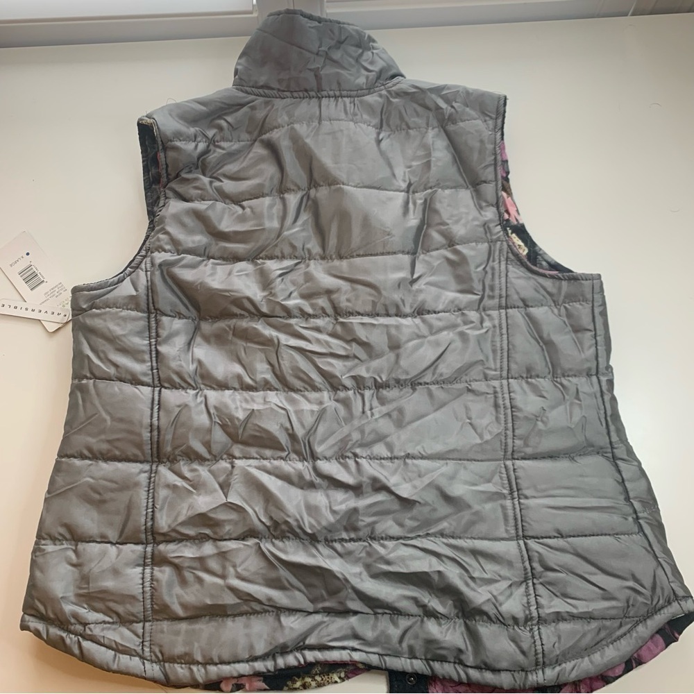 Women's Gray Quilted Vest - Picture 4 of 4